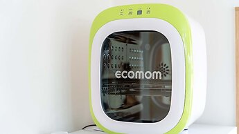 Jeju Kidsgajok Badatgahauseu