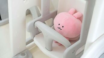 Jeju Kidsgajok Badatgahauseu