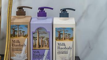 Jeju Kidsgajok Badatgahauseu