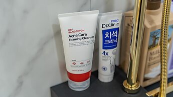 Jeju Kidsgajok Badatgahauseu