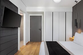 Athenian Riviera Luxurious Residence