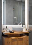 Athenian Riviera Luxurious Residence