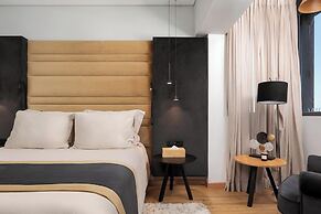 Athenian Riviera Luxurious Residence