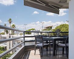 Athenian Riviera Luxurious Residence