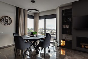 Athenian Riviera Luxurious Residence