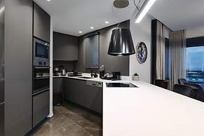 Athenian Riviera Luxurious Residence