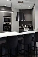 Athenian Riviera Luxurious Residence