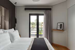 Athenian Riviera Luxurious Residence