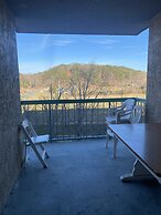 Smoky Mountains 603 2BD with Private Balcony and Jacuzzi Tub by RedAwn