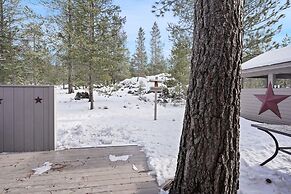 Beautifully Updated 6 Todd Home with Hot Tub and Easy Access to SHARC 