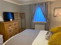 Blairgowrie Luxury 3 Bed Lodge With Hot Tub