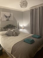 Blairgowrie Luxury 3 Bed Lodge With Hot Tub