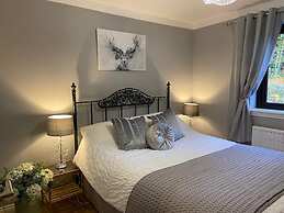 Blairgowrie Luxury 3 Bed Lodge With Hot Tub