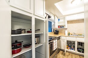 The Avenida Condominiums