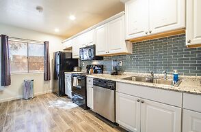 The Avenida Condominiums