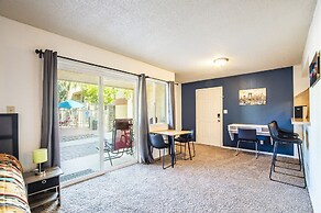 The Avenida Condominiums