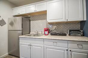 The Avenida Condominiums