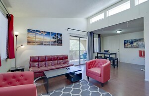 The Avenida Condominiums