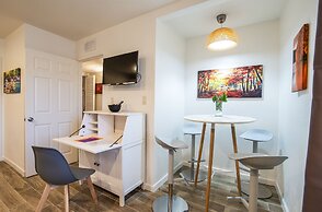 The Avenida Condominiums