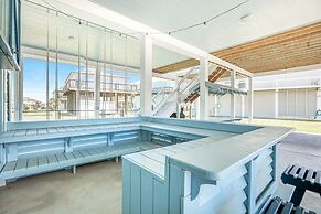 Ohana 3 Bedroom Home by RedAwning