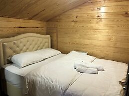 Cerrahpasa Suite Hotel