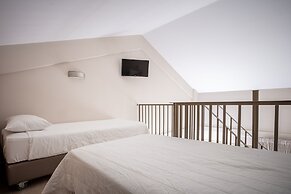 Royalty Suites Seaside