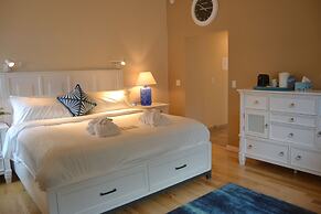 Salish Bed & Breakfast and Spa