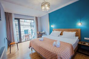 Central Gate Hotel