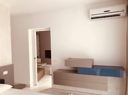 Beautiful Modern Villa in Albarella by Beahost