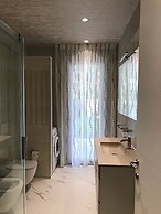 Beautiful Modern Villa in Albarella by Beahost