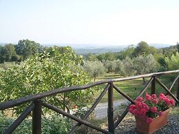 Splendid Relaxing Stay in the Tuscan Countryside