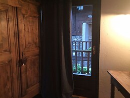 Baita Plagnol Near Sestriere Ski Slopes