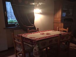 Baita Plagnol Near Sestriere Ski Slopes