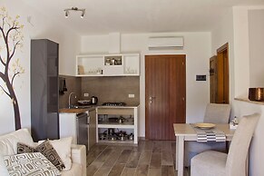 Ecolodge Selvitelle - Sustainable Retreat Amidst Olive Groves in Cilen