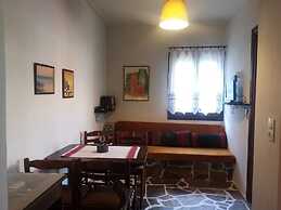 Beautiful Petrino 1880