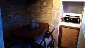 Beautiful Petrino 1880