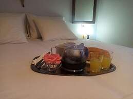 Beautiful Petrino 1880