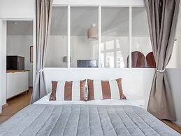 Sanders City - Popular 1-bdr Apt In the Capital