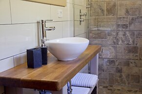 Ecolodge Selvitelle - Escape the Hectic and Submerge in the Nature of