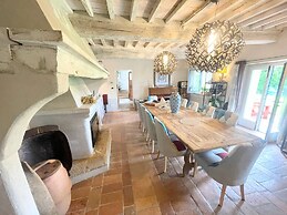 Charming Amazing Tuscany Luxury Villa and Private Pool Sleeps 14