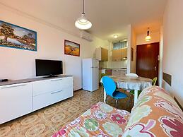 Flat 130mt From the Sea-beahost