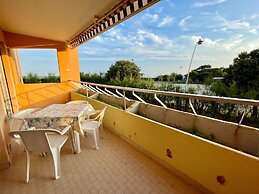Flat 130mt From the Sea-beahost