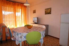 Cozy Flat With Terrace,180m From the Beach-beahost