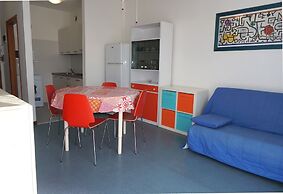 Luminous Flat for up to 6 Guests - Beahost