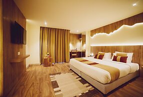 Aabas Pokhara by Barahi Hospitality