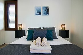 Phaedrus Living Seaside Constantinos 113