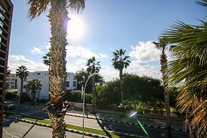 Phaedrus Living Seaside Constantinos 113