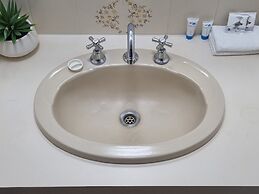 Koorawatha Homestead Motel