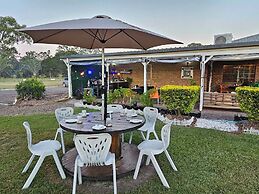 Koorawatha Homestead Motel