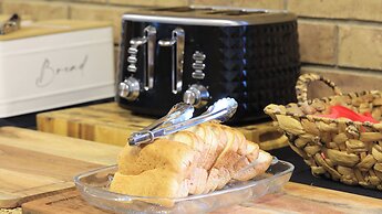 Koorawatha Homestead Motel